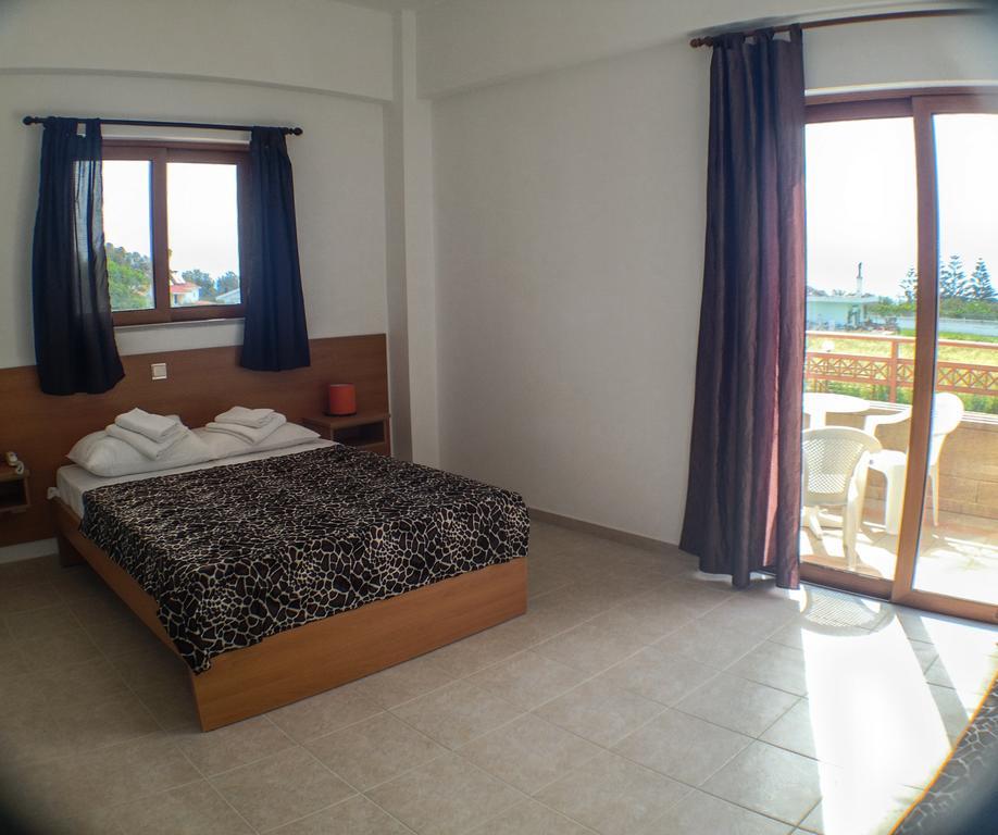Hotel Ledras Gennadi Habitación foto